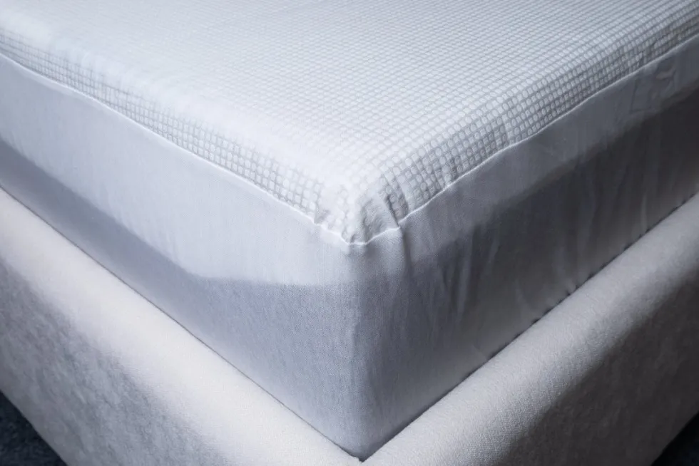 Ochraniacz materaca Outlast 30 z termoregulacjądla materaca o wysokości max. 30 cm, 80x200 cm
